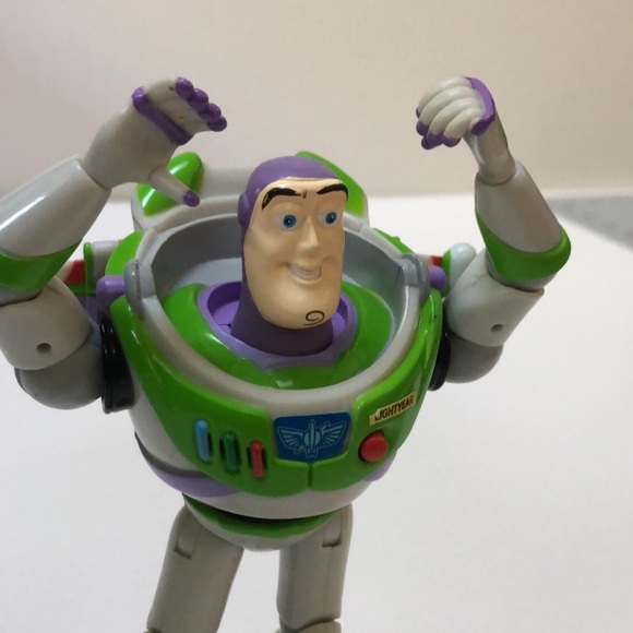 Vintage Toy Story Buzz Lightyear Action Figure - Picture 5 of 10